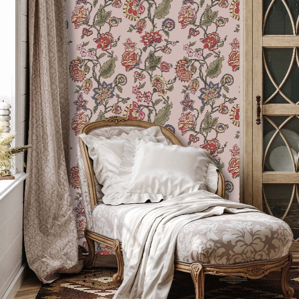 Trellis Square Victorian Floral Wallpaper