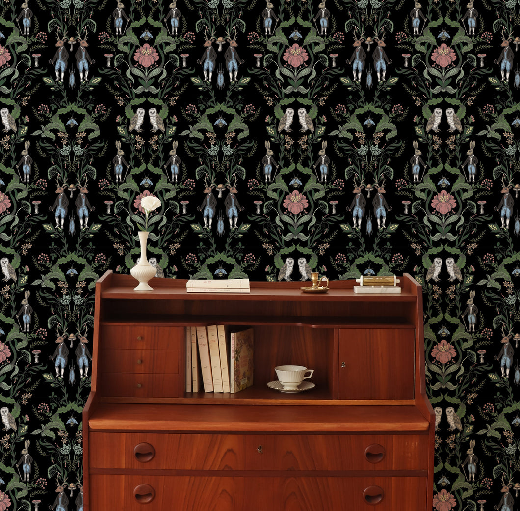 Alice Ln. Victorian Wallpaper